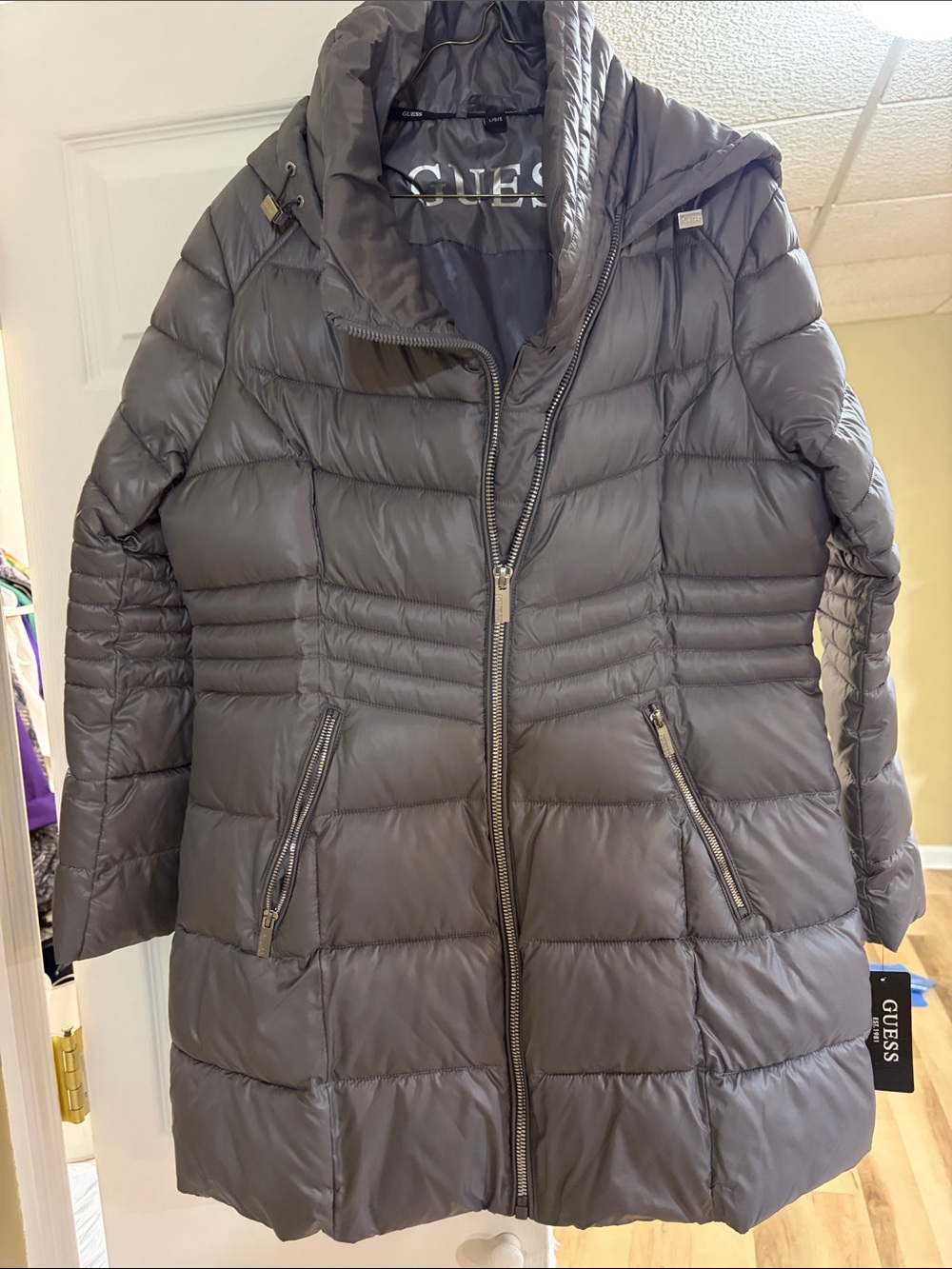 GUESS Women's Gray Quilted Puffer Coat with Hood